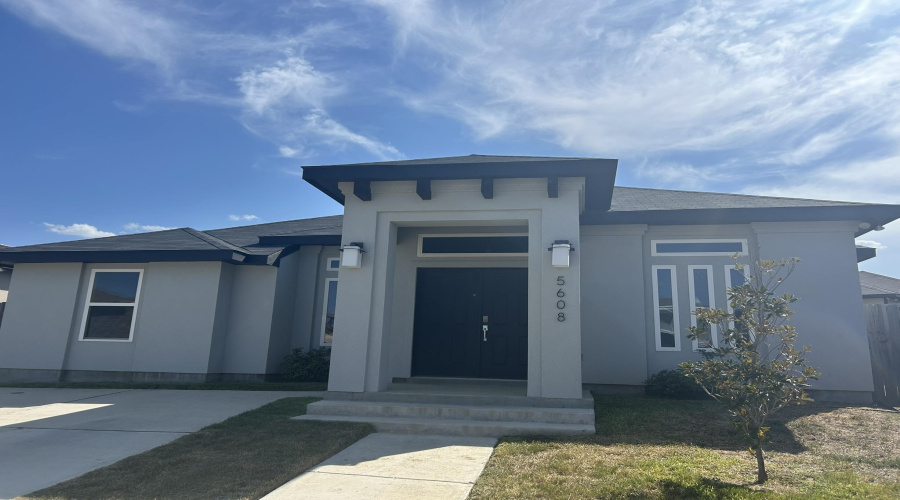 5608 Palestine Dr, Laredo, Texas 78046, 2 Bedrooms Bedrooms, 6 Rooms Rooms,2 BathroomsBathrooms,Residential,For Rent,5608 Palestine Dr,20264325
