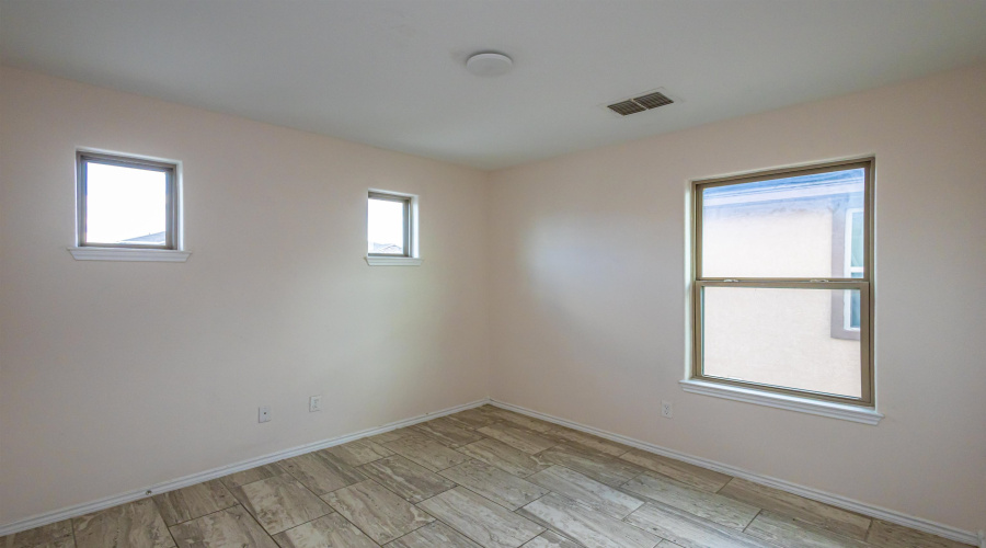 4314 Maria Eva Ln., LAREDO, Texas 78046, 4 Bedrooms Bedrooms, 6 Rooms Rooms,2 BathroomsBathrooms,Residential,For Sale,4314 Maria Eva Ln.,20264332