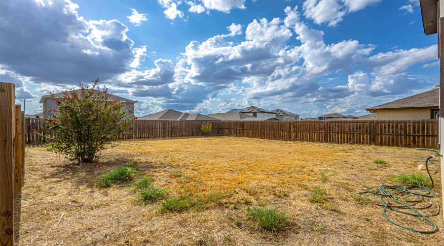 4314 Maria Eva Ln., LAREDO, Texas 78046, 4 Bedrooms Bedrooms, 6 Rooms Rooms,2 BathroomsBathrooms,Residential,For Sale,4314 Maria Eva Ln.,20264332