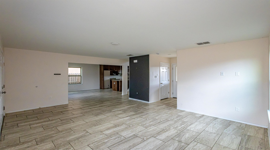4314 Maria Eva Ln., LAREDO, Texas 78046, 4 Bedrooms Bedrooms, 6 Rooms Rooms,2 BathroomsBathrooms,Residential,For Sale,4314 Maria Eva Ln.,20264332