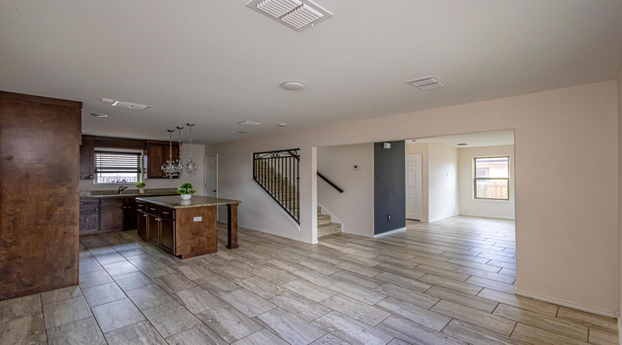 4314 Maria Eva Ln., LAREDO, Texas 78046, 4 Bedrooms Bedrooms, 6 Rooms Rooms,2 BathroomsBathrooms,Residential,For Sale,4314 Maria Eva Ln.,20264332