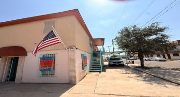 2901 San Agustin Ave, Laredo, Texas 78040, 2 Bedrooms Bedrooms, 2 Rooms Rooms,1 BathroomBathrooms,Residential,For Rent,2901 San Agustin Ave,20264336