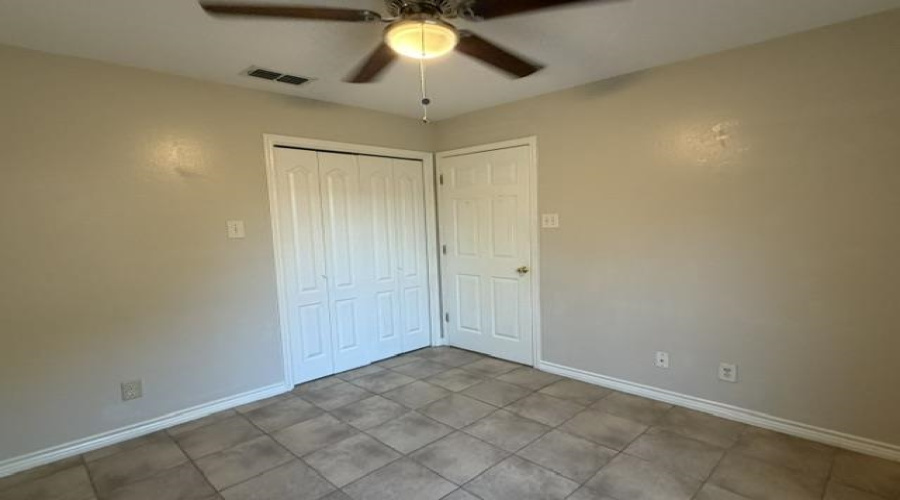 805 Prancer Rd, laredo, Texas 78045, 3 Bedrooms Bedrooms, 5 Rooms Rooms,1 BathroomBathrooms,Residential,For Rent,805 Prancer Rd,20264338