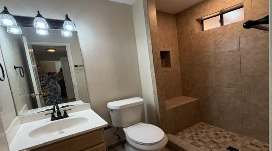 805 Prancer Rd, laredo, Texas 78045, 3 Bedrooms Bedrooms, 5 Rooms Rooms,1 BathroomBathrooms,Residential,For Rent,805 Prancer Rd,20264338
