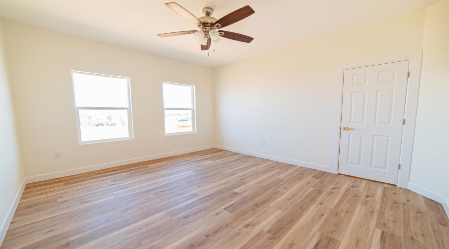 5408 Galicia Lane, laredo, Texas 78046, 3 Bedrooms Bedrooms, 3 Rooms Rooms,3 BathroomsBathrooms,Residential,For Sale,5408 Galicia Lane,20264360