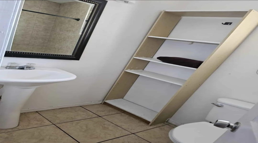 619 S Meadow Ave, Laredo, Texas 78040, 1 Room Rooms,1 BathroomBathrooms,Commercial retail/office,For Sale,619 S Meadow Ave,20264362