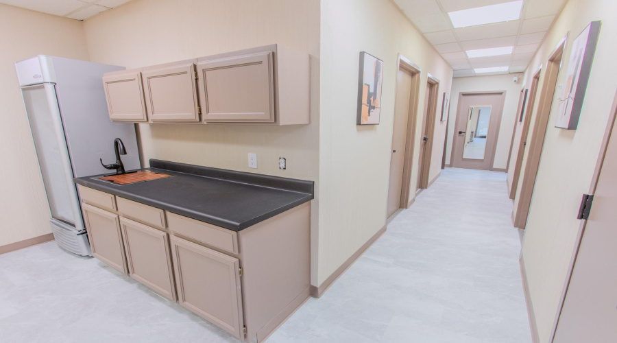 209 W Village Blvd, Laredo, Texas 78041, 1 Room Rooms,2 BathroomsBathrooms,Commercial retail/office,For Rent,209 W Village Blvd,20264364