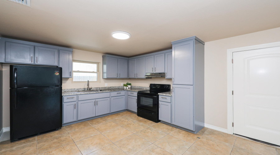 2301 Ligarde St, LAREDO, Texas 78043, 2 Bedrooms Bedrooms, 5 Rooms Rooms,2 BathroomsBathrooms,Residential,For Rent,2301 Ligarde St,20264361