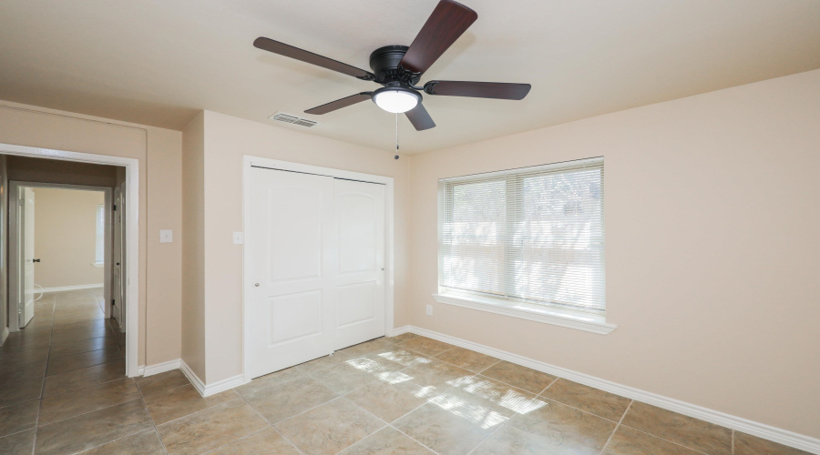 2301 Ligarde St, LAREDO, Texas 78043, 2 Bedrooms Bedrooms, 5 Rooms Rooms,2 BathroomsBathrooms,Residential,For Rent,2301 Ligarde St,20264361