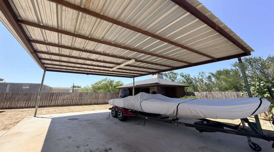 1317 Weslaco Ln, Zapata, Texas 78076, 3 Bedrooms Bedrooms, 6 Rooms Rooms,2 BathroomsBathrooms,Residential,For Sale,1317 Weslaco Ln,20264363
