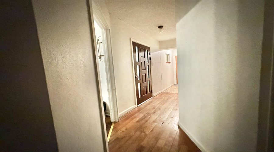 1205 W Harald, Hebbronville, Texas 78361-0000, 3 Bedrooms Bedrooms, 8 Rooms Rooms,2 BathroomsBathrooms,Residential,For Sale,1205 W Harald,20264366