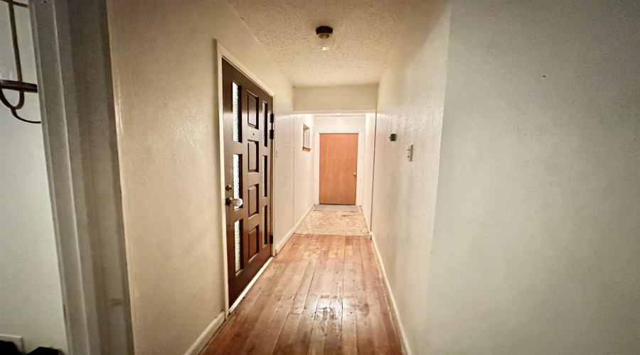 1205 W Harald, Hebbronville, Texas 78361-0000, 3 Bedrooms Bedrooms, 8 Rooms Rooms,2 BathroomsBathrooms,Residential,For Sale,1205 W Harald,20264366
