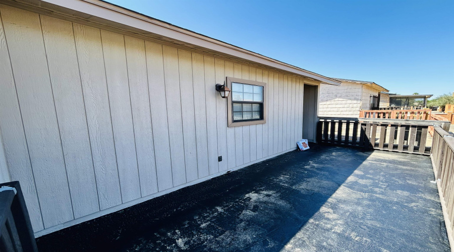 2510 Montgomery St, LAREDO, Texas 78043, 3 Bedrooms Bedrooms, 3 Rooms Rooms,2 BathroomsBathrooms,Residential,For Sale,2510 Montgomery St,20264367