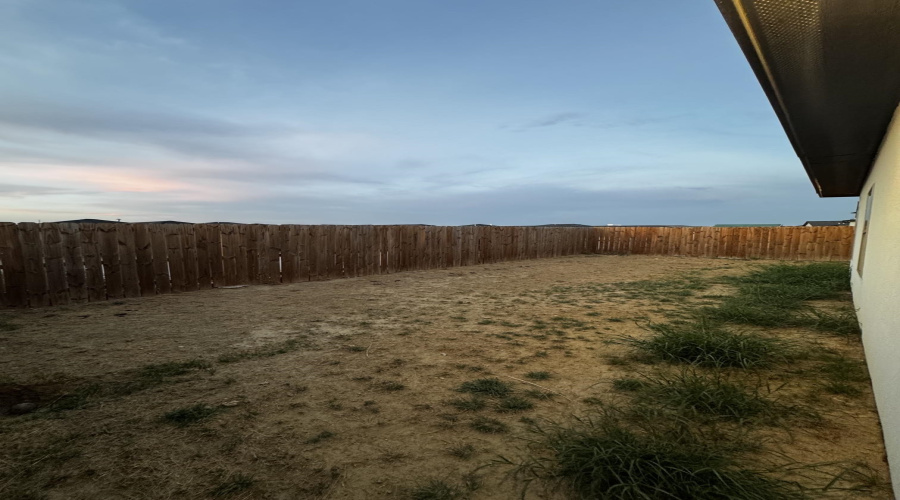 1616 Fresnillo Dr., Laredo, Texas 78046-0000, 3 Bedrooms Bedrooms, 6 Rooms Rooms,2 BathroomsBathrooms,Residential,For Sale,1616 Fresnillo Dr.,20264368