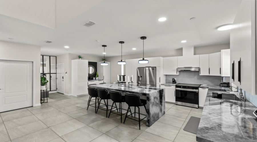10902 International Blvd, Laredo, Texas 78045-6940, 3 Bedrooms Bedrooms, 5 Rooms Rooms,2 BathroomsBathrooms,Residential,For Sale,10902 International Blvd,20264369