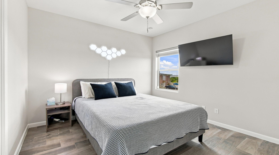 10902 International Blvd, Laredo, Texas 78045-6940, 3 Bedrooms Bedrooms, 5 Rooms Rooms,2 BathroomsBathrooms,Residential,For Sale,10902 International Blvd,20264369