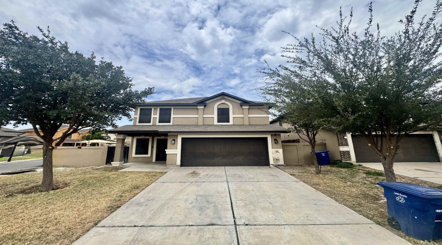 6002 Narciso Dr., Laredo, Texas 78046, 4 Bedrooms Bedrooms, 5 Rooms Rooms,2 BathroomsBathrooms,Residential,For Sale,6002 Narciso Dr.,20264371
