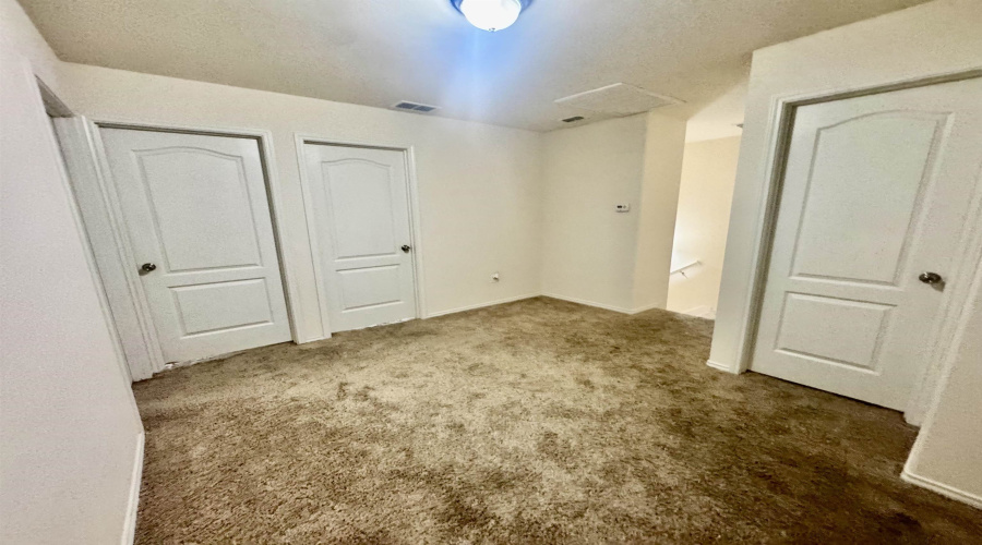 6002 Narciso Dr., Laredo, Texas 78046, 4 Bedrooms Bedrooms, 5 Rooms Rooms,2 BathroomsBathrooms,Residential,For Sale,6002 Narciso Dr.,20264371
