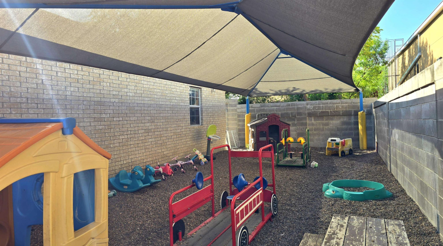 2218 Tilden Ave, Laredo, Texas 78040, 1 Room Rooms,2 BathroomsBathrooms,Commercial retail/office,For Rent,2218 Tilden Ave,20264370