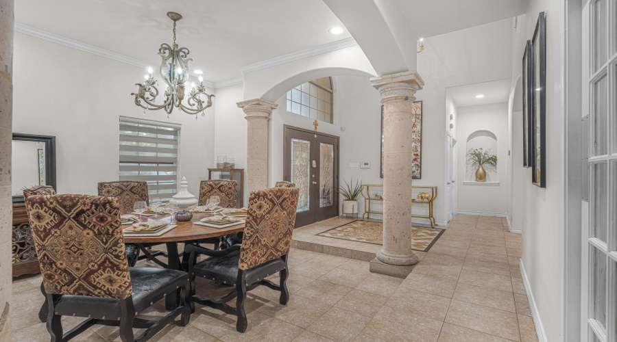 204 Flathead Lake Dr, LAREDO, Texas 78041-1933, 4 Bedrooms Bedrooms, 9 Rooms Rooms,4 BathroomsBathrooms,Residential,For Sale,204 Flathead Lake Dr,20264373