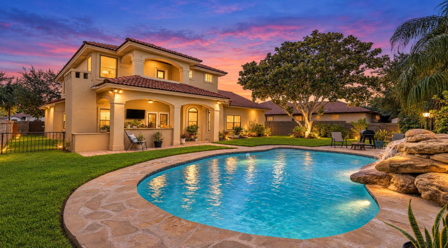 204 Flathead Lake Dr, LAREDO, Texas 78041-1933, 4 Bedrooms Bedrooms, 9 Rooms Rooms,4 BathroomsBathrooms,Residential,For Sale,204 Flathead Lake Dr,20264373