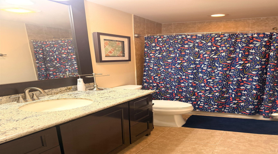119 Date Palm Dr., Laredo, Texas 78045, 4 Bedrooms Bedrooms, 10 Rooms Rooms,2 BathroomsBathrooms,Residential,For Sale,119 Date Palm Dr.,20264376