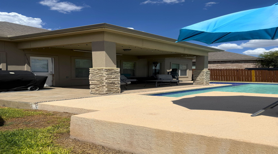 119 Date Palm Dr., Laredo, Texas 78045, 4 Bedrooms Bedrooms, 10 Rooms Rooms,2 BathroomsBathrooms,Residential,For Sale,119 Date Palm Dr.,20264376