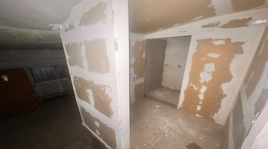 1817 1/2 Lincoln St, Laredo, Texas 78040, 3 Bedrooms Bedrooms, 5 Rooms Rooms,2 BathroomsBathrooms,Residential,For Rent,1817 1/2 Lincoln St,20264377