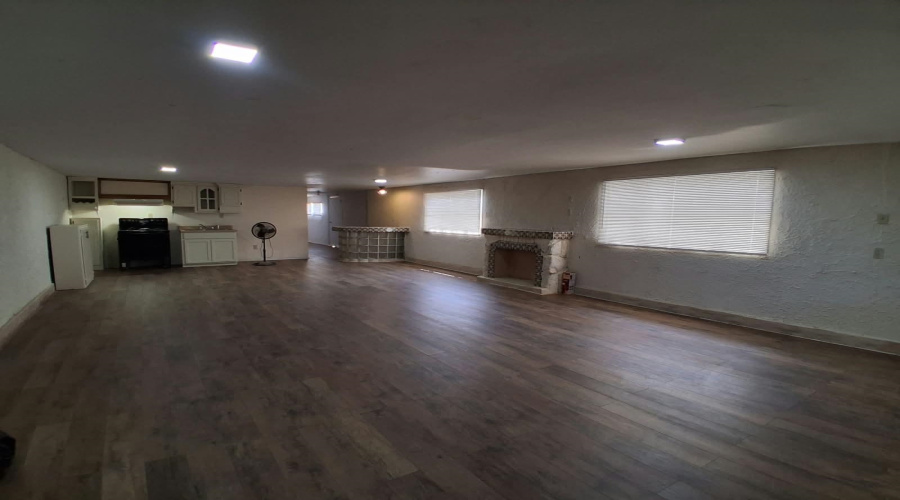 1817 1/2 Lincoln St, Laredo, Texas 78040, 3 Bedrooms Bedrooms, 5 Rooms Rooms,2 BathroomsBathrooms,Residential,For Rent,1817 1/2 Lincoln St,20264377