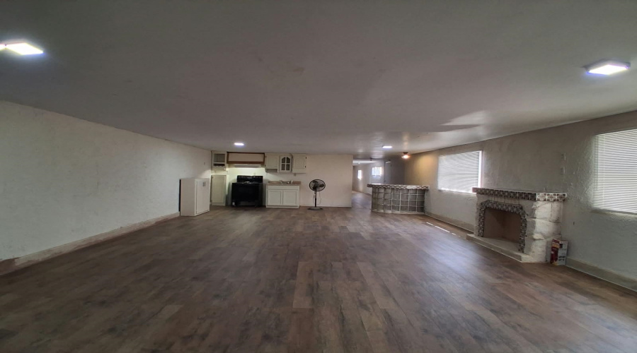 1817 1/2 Lincoln St, Laredo, Texas 78040, 3 Bedrooms Bedrooms, 5 Rooms Rooms,2 BathroomsBathrooms,Residential,For Rent,1817 1/2 Lincoln St,20264377