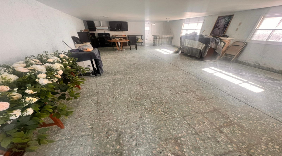 1817 1/2 Lincoln St, Laredo, Texas 78040, 3 Bedrooms Bedrooms, 5 Rooms Rooms,2 BathroomsBathrooms,Residential,For Rent,1817 1/2 Lincoln St,20264377