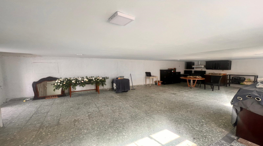 1817 1/2 Lincoln St, Laredo, Texas 78040, 3 Bedrooms Bedrooms, 5 Rooms Rooms,2 BathroomsBathrooms,Residential,For Rent,1817 1/2 Lincoln St,20264377