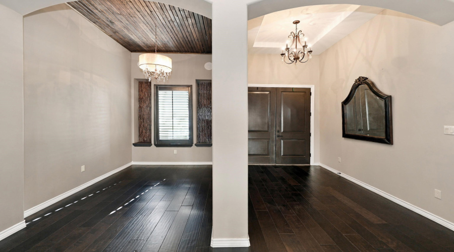 7605 Patricia Highsmith Dr, Laredo, Texas 78041, 4 Bedrooms Bedrooms, 7 Rooms Rooms,3 BathroomsBathrooms,Residential,For Sale,7605 Patricia Highsmith Dr,20264379