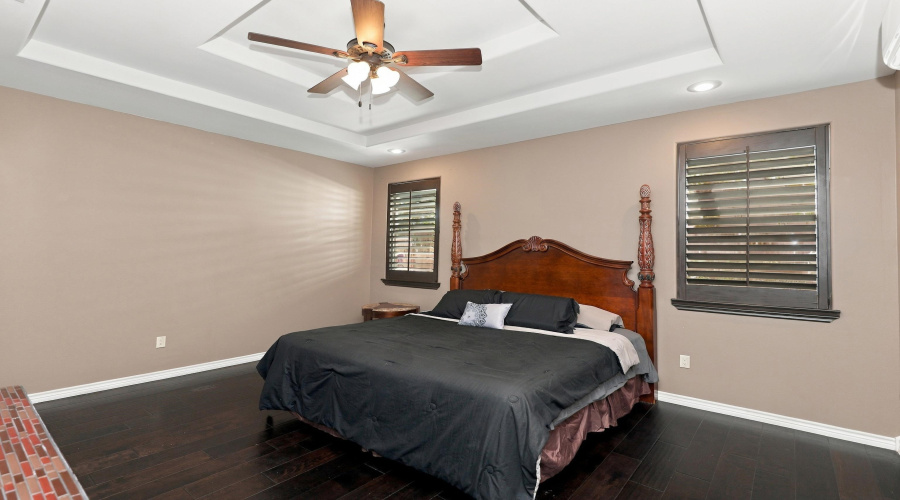 7605 Patricia Highsmith Dr, Laredo, Texas 78041, 4 Bedrooms Bedrooms, 7 Rooms Rooms,3 BathroomsBathrooms,Residential,For Sale,7605 Patricia Highsmith Dr,20264379
