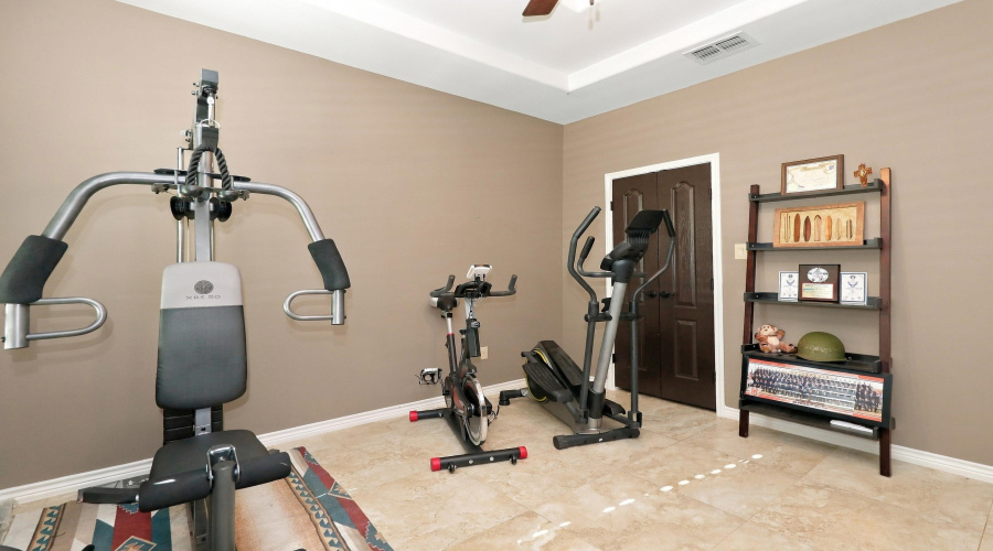 7605 Patricia Highsmith Dr, Laredo, Texas 78041, 4 Bedrooms Bedrooms, 7 Rooms Rooms,3 BathroomsBathrooms,Residential,For Sale,7605 Patricia Highsmith Dr,20264379