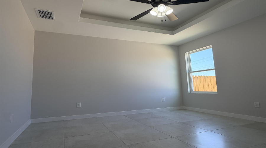 1628 Materia Dr., Laredo, Texas 78046, 3 Bedrooms Bedrooms, 6 Rooms Rooms,2 BathroomsBathrooms,Residential,For Sale,1628 Materia Dr.,20264390