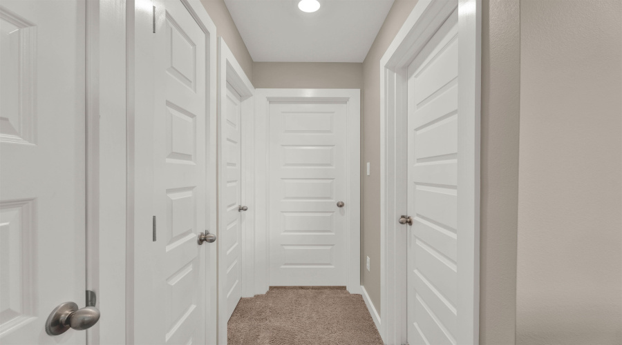 1806 Sambar Lp, Laredo, Texas 78045, 3 Bedrooms Bedrooms, 6 Rooms Rooms,2 BathroomsBathrooms,Residential,For Sale,1806 Sambar Lp,20264391