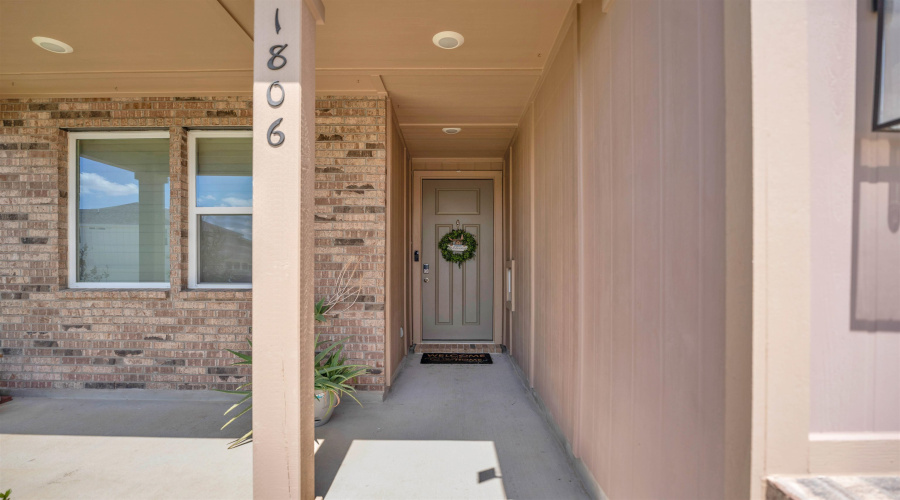 1806 Sambar Lp, Laredo, Texas 78045, 3 Bedrooms Bedrooms, 6 Rooms Rooms,2 BathroomsBathrooms,Residential,For Sale,1806 Sambar Lp,20264391