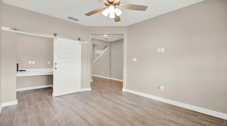 1806 Sambar Lp, Laredo, Texas 78045, 3 Bedrooms Bedrooms, 6 Rooms Rooms,2 BathroomsBathrooms,Residential,For Sale,1806 Sambar Lp,20264391