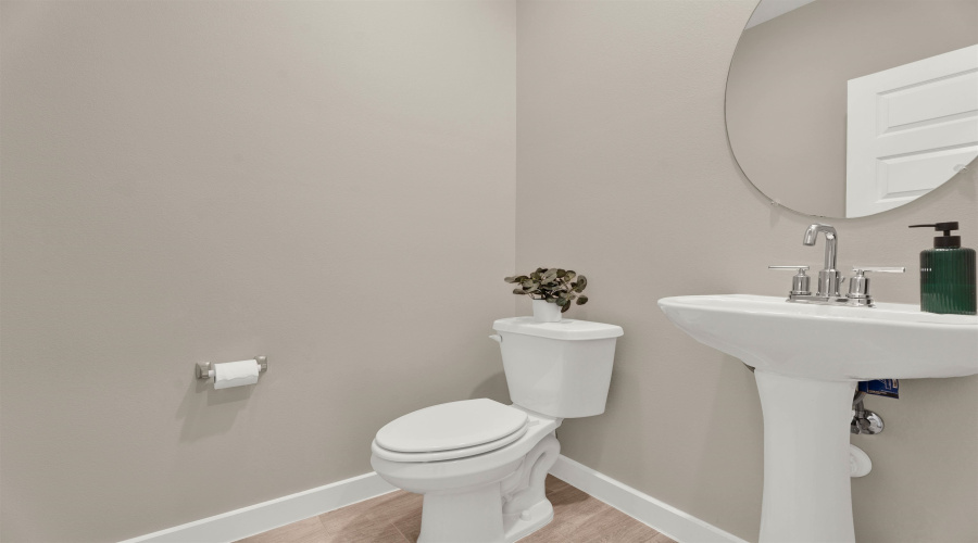 1806 Sambar Lp, Laredo, Texas 78045, 3 Bedrooms Bedrooms, 6 Rooms Rooms,2 BathroomsBathrooms,Residential,For Sale,1806 Sambar Lp,20264391