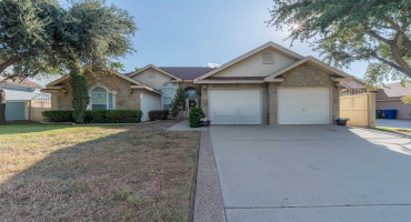 2006 Los Suenos Crt, Laredo, Texas 78045, 3 Bedrooms Bedrooms, 7 Rooms Rooms,2 BathroomsBathrooms,Residential,For Sale,2006 Los Suenos Crt,20264398