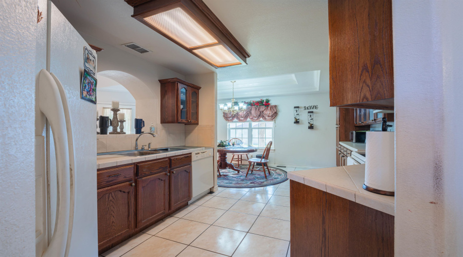 2006 Los Suenos Crt, Laredo, Texas 78045, 3 Bedrooms Bedrooms, 7 Rooms Rooms,2 BathroomsBathrooms,Residential,For Sale,2006 Los Suenos Crt,20264398