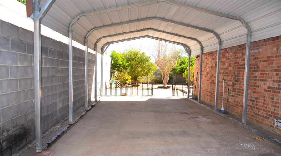 1317 Johnson Dr, Laredo, Texas 78046, 3 Bedrooms Bedrooms, 5 Rooms Rooms,1 BathroomBathrooms,Residential,For Sale,1317 Johnson Dr,20264399