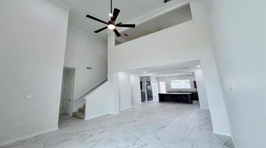 5609 Beefalo St., Laredo, Texas 78046, 4 Bedrooms Bedrooms, 8 Rooms Rooms,2 BathroomsBathrooms,Residential,For Sale,5609 Beefalo St.,20264400