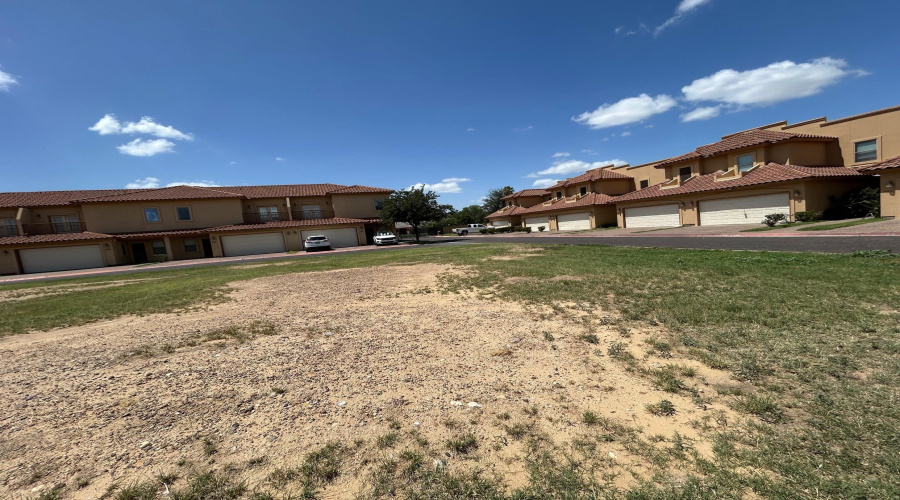 707 St James Dr, Laredo, Texas 78041, ,Land,For Sale,707 St James Dr,20264410