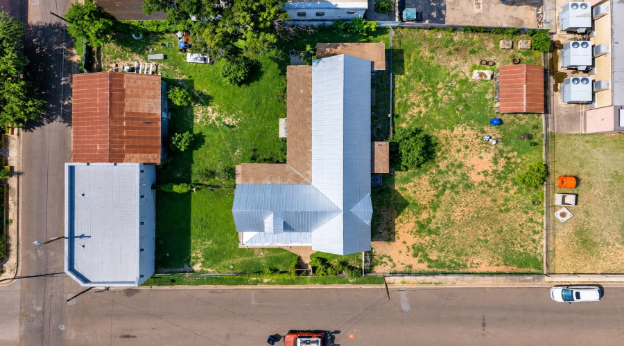 505 Lincoln St, LAREDO, Texas 78041-6036, 3 Bedrooms Bedrooms, 5 Rooms Rooms,2 BathroomsBathrooms,Residential,For Sale,505 Lincoln St,20264401
