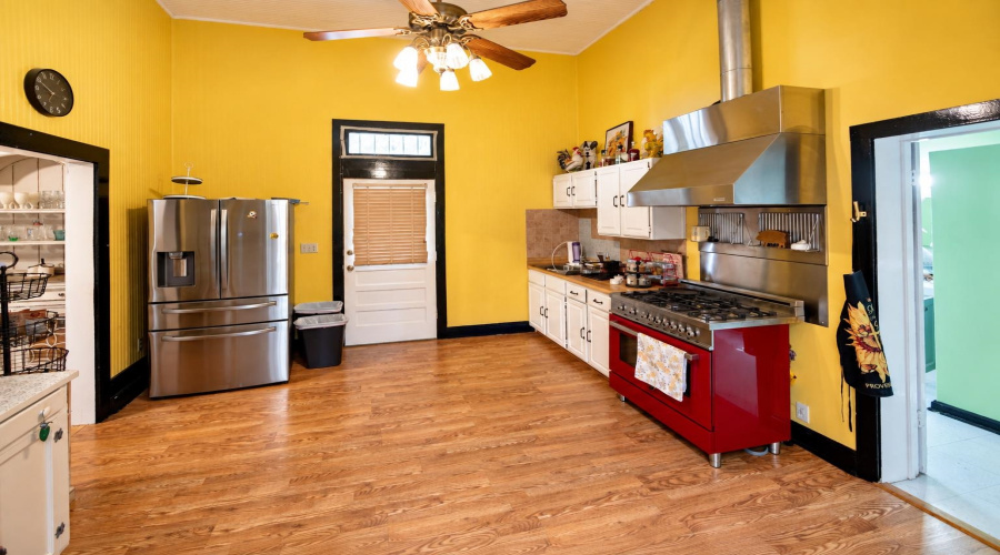 505 Lincoln St, LAREDO, Texas 78041-6036, 3 Bedrooms Bedrooms, 5 Rooms Rooms,2 BathroomsBathrooms,Residential,For Sale,505 Lincoln St,20264401