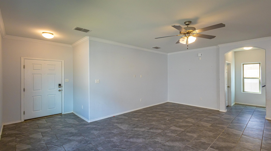 602 Soubirous Rd, Laredo, Texas 78045, 4 Bedrooms Bedrooms, 7 Rooms Rooms,3 BathroomsBathrooms,Residential,For Sale,602 Soubirous Rd,20264404