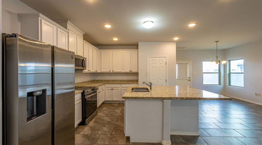 602 Soubirous Rd, Laredo, Texas 78045, 4 Bedrooms Bedrooms, 7 Rooms Rooms,3 BathroomsBathrooms,Residential,For Sale,602 Soubirous Rd,20264404