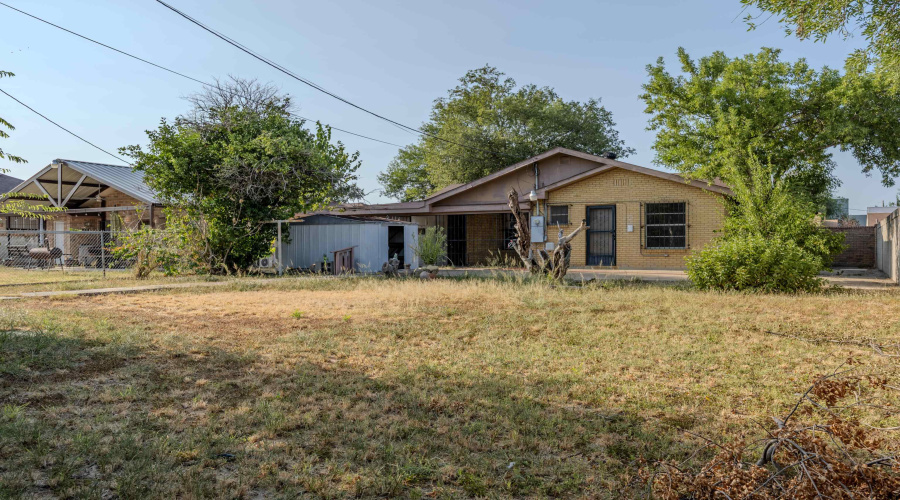 2115 Mier St, Laredo, Texas 78043, 3 Bedrooms Bedrooms, 6 Rooms Rooms,2 BathroomsBathrooms,Residential,For Rent,2115 Mier St,20264407